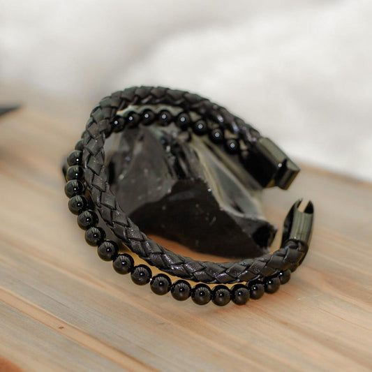 Grounding Black Agate Leather Bracelet for emotional healing, mental balance, and protection.